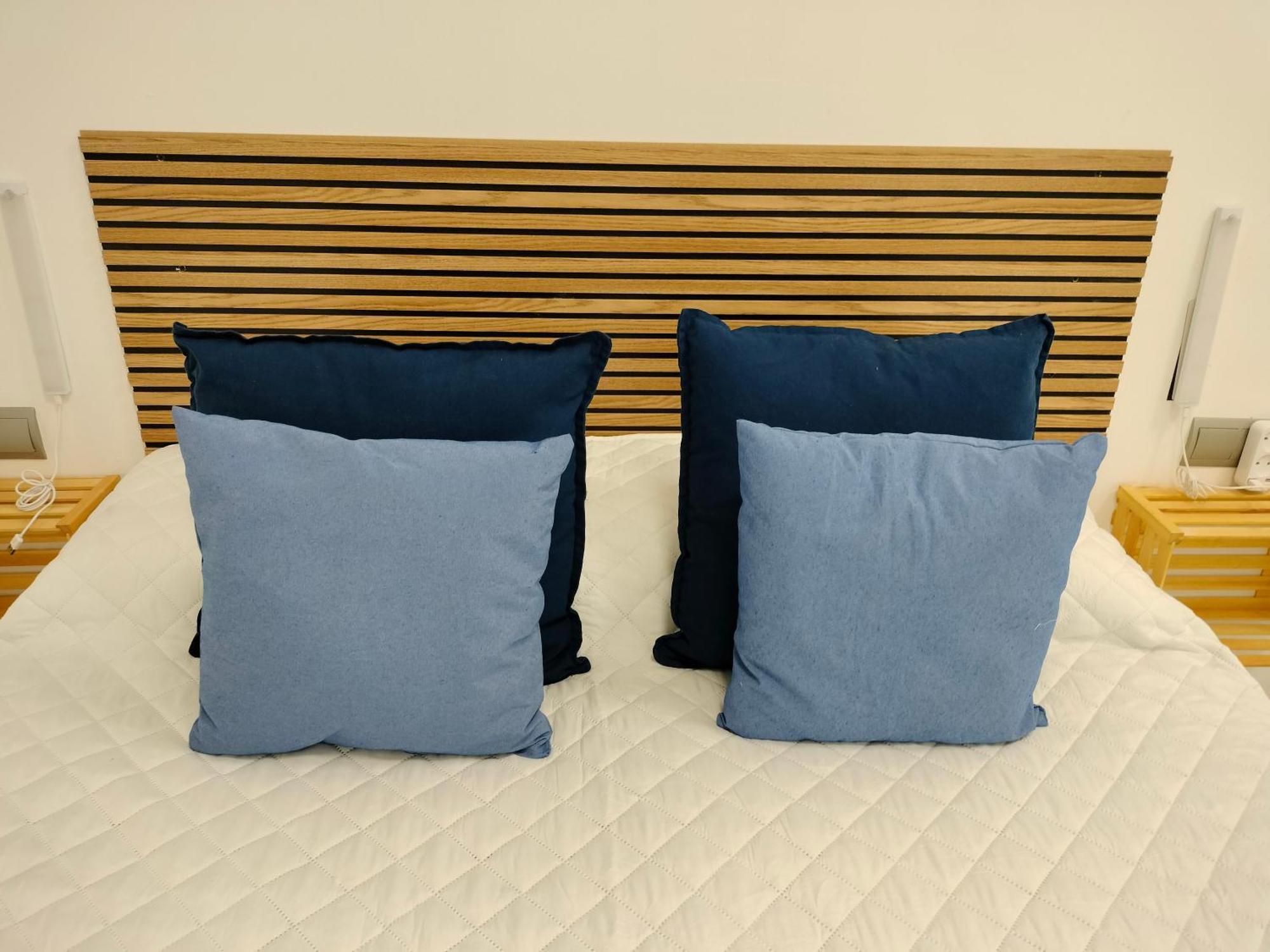 Apartaments Puigcardener 1 マンレザ エクステリア 写真